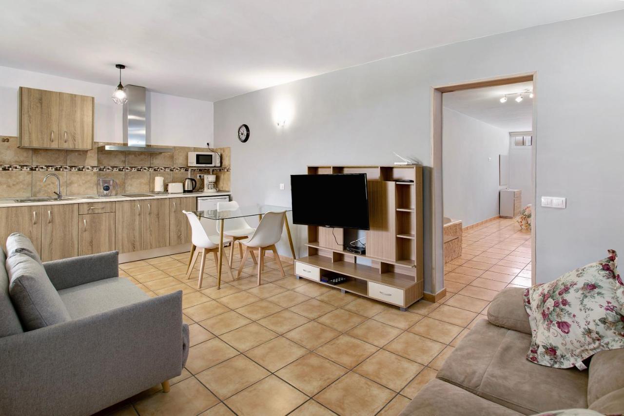 Montemar 2 Apartman Moya  Kültér fotó